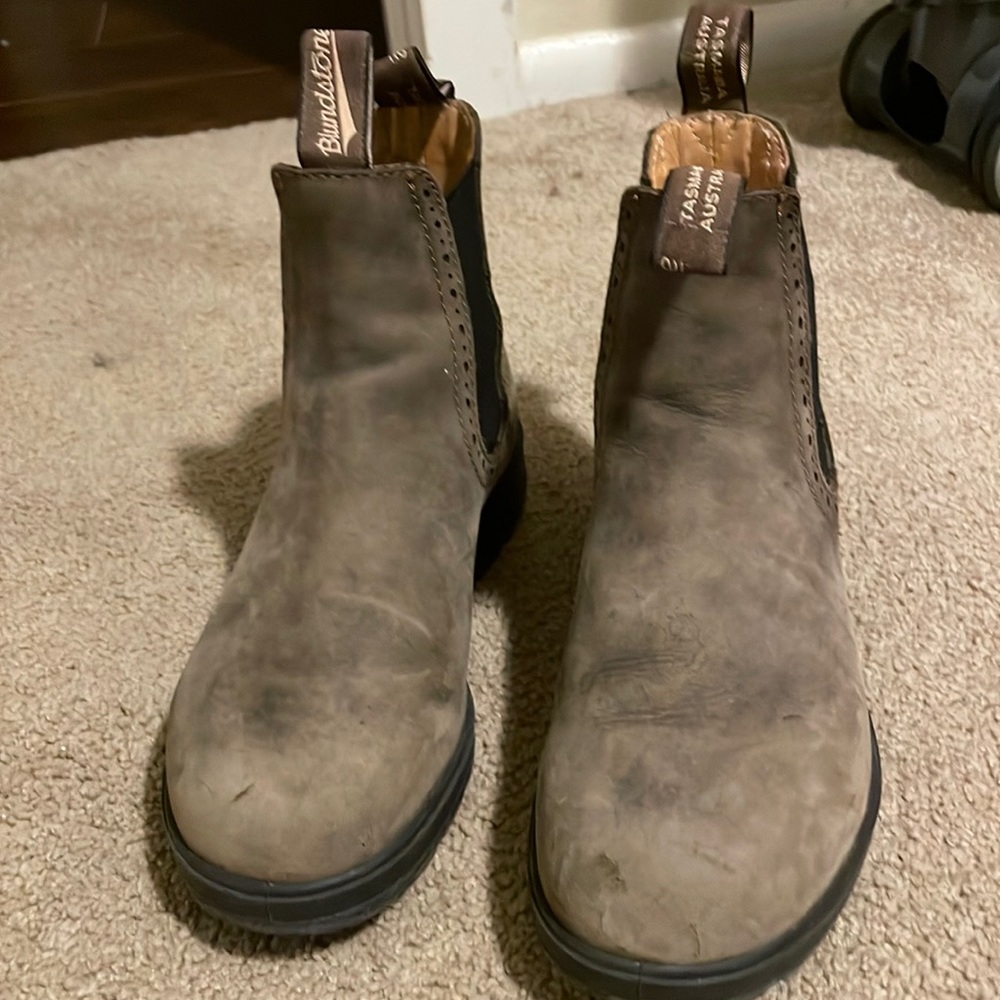 Blundstone nubuck leather boots (BL566)